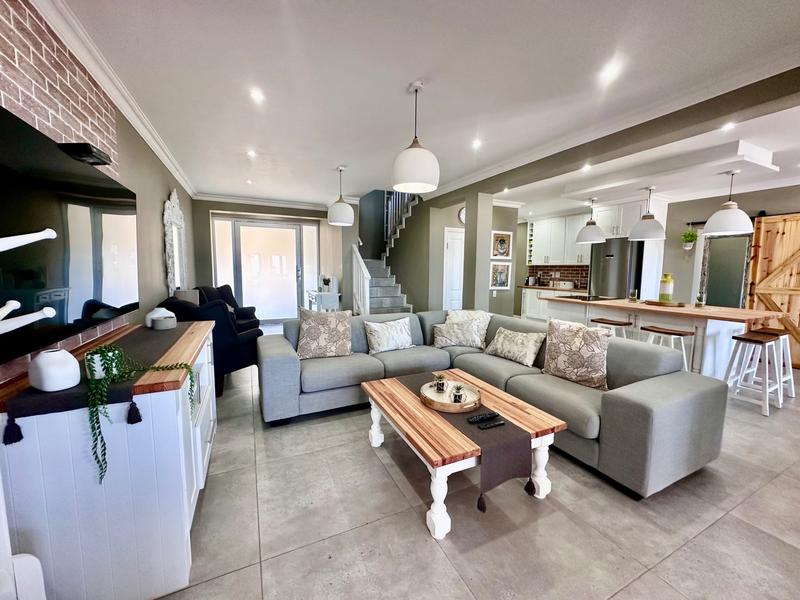 4 Bedroom Property for Sale in Pinnacle Point Golf Estate Western Cape